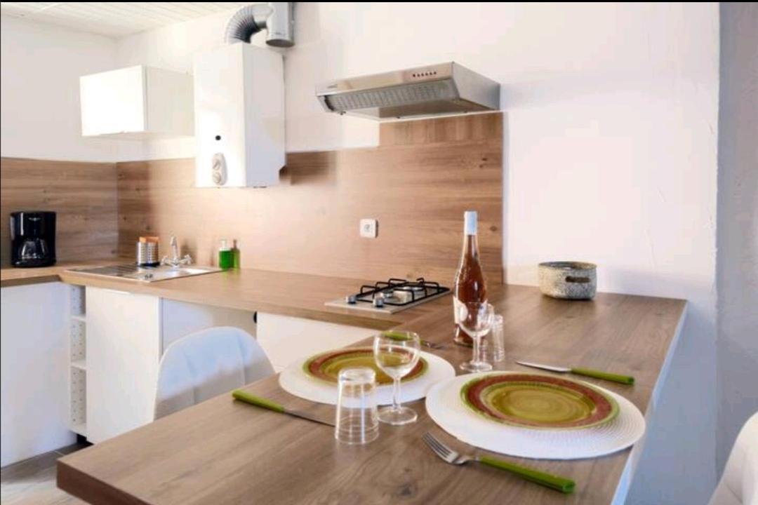 Studio Idealement Place, Calanques Et Centre Ville Ла Сиота Екстериор снимка